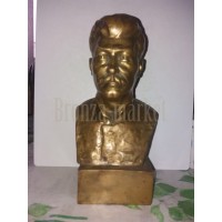 Бюст "Сталин (1933г)" Бюст "Сталин (1933г)"