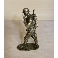 Статуэтка "Ганс" Статуэтка "Ганс"