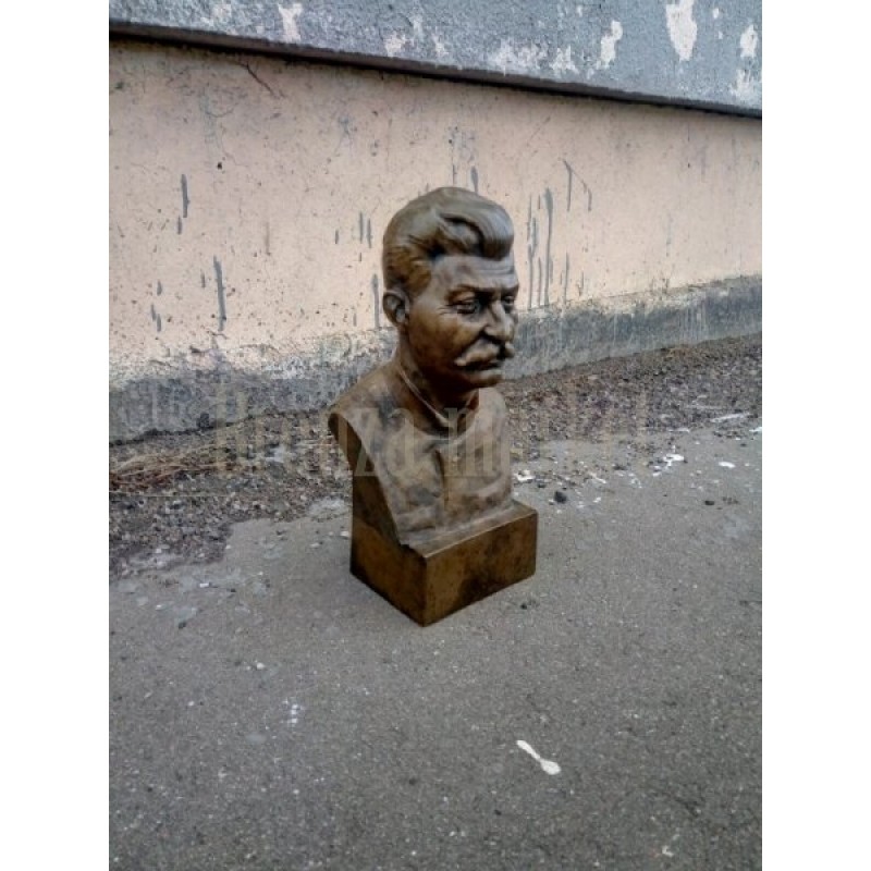 Бюст "Сталин (ск. Василик)"