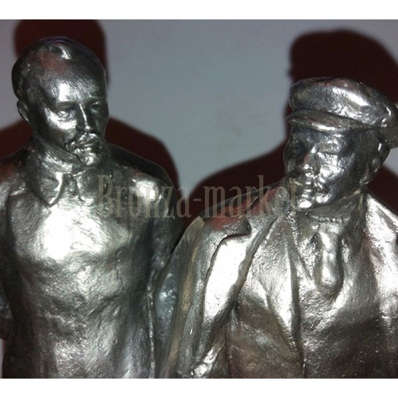 Бюст Дзержинский и Ленин