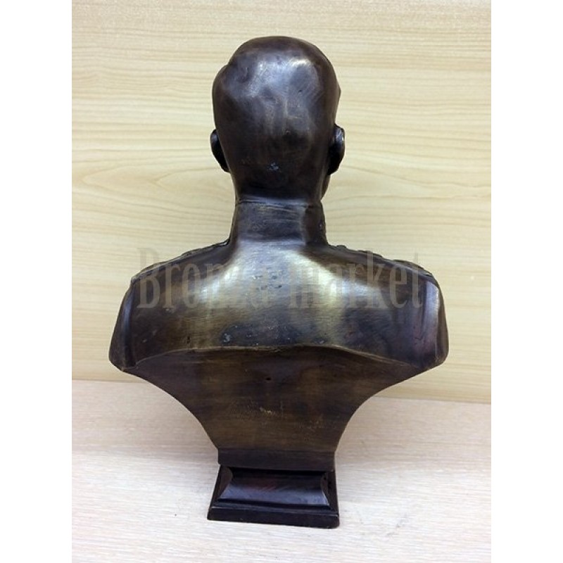 Бюст Говоров Л.А.(антик)