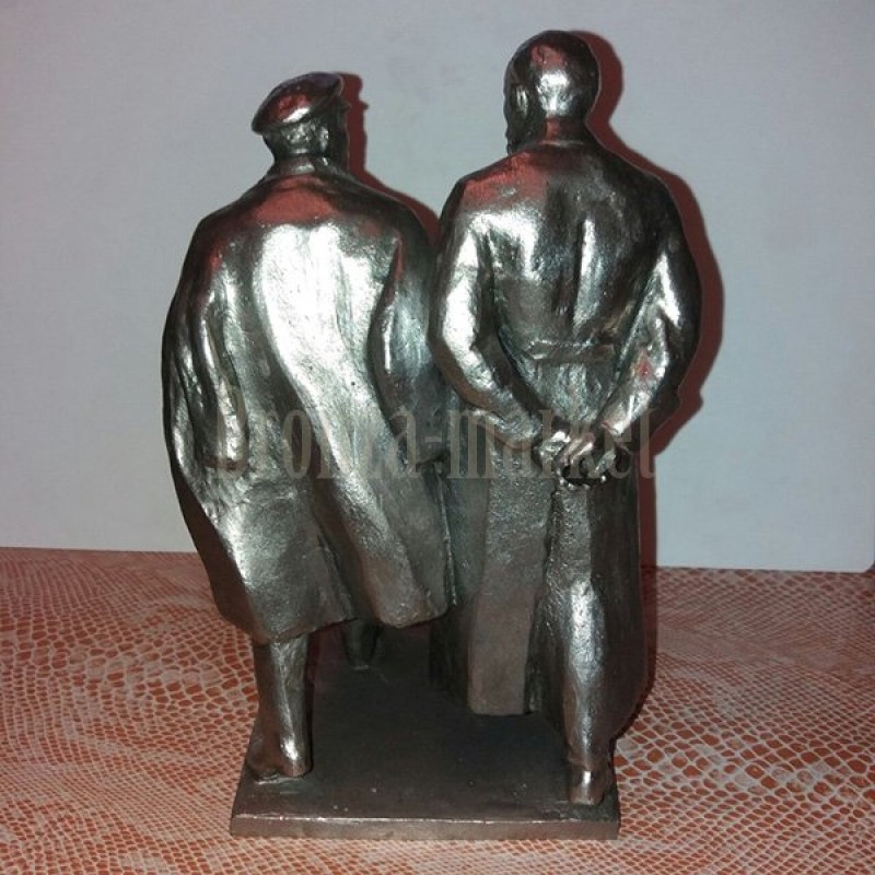 Бюст Дзержинский и Ленин