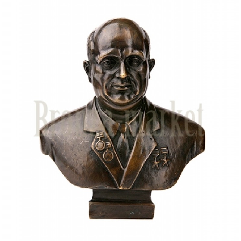 Бюст Н. Хрущёв