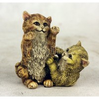 Скульптура "Котята играются (венка)"