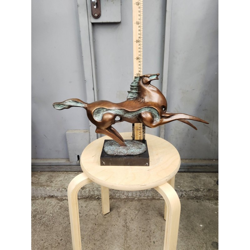 Конь (модерн; 46см)