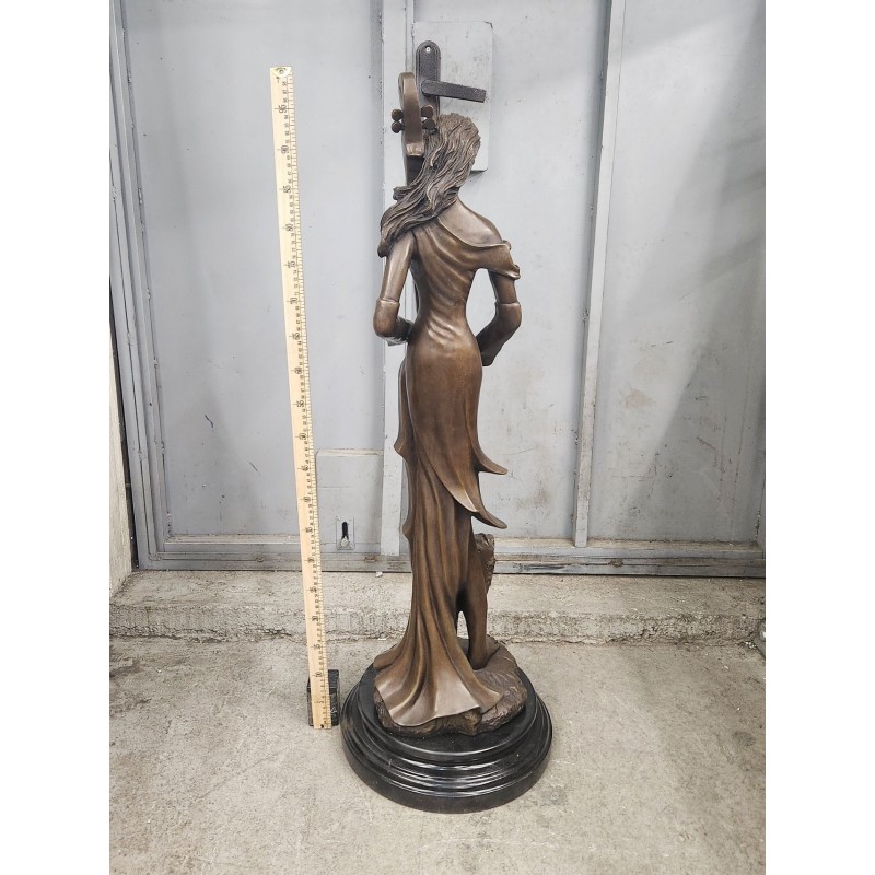Виолончелистка (98см)