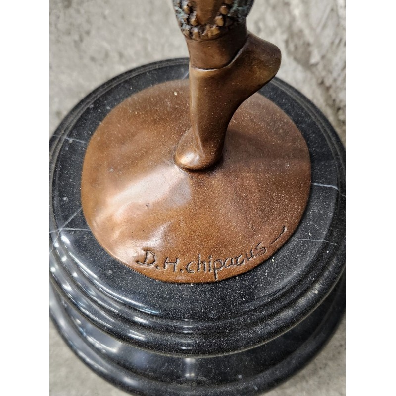 Танцовщица в шляпке (зел.,70см)