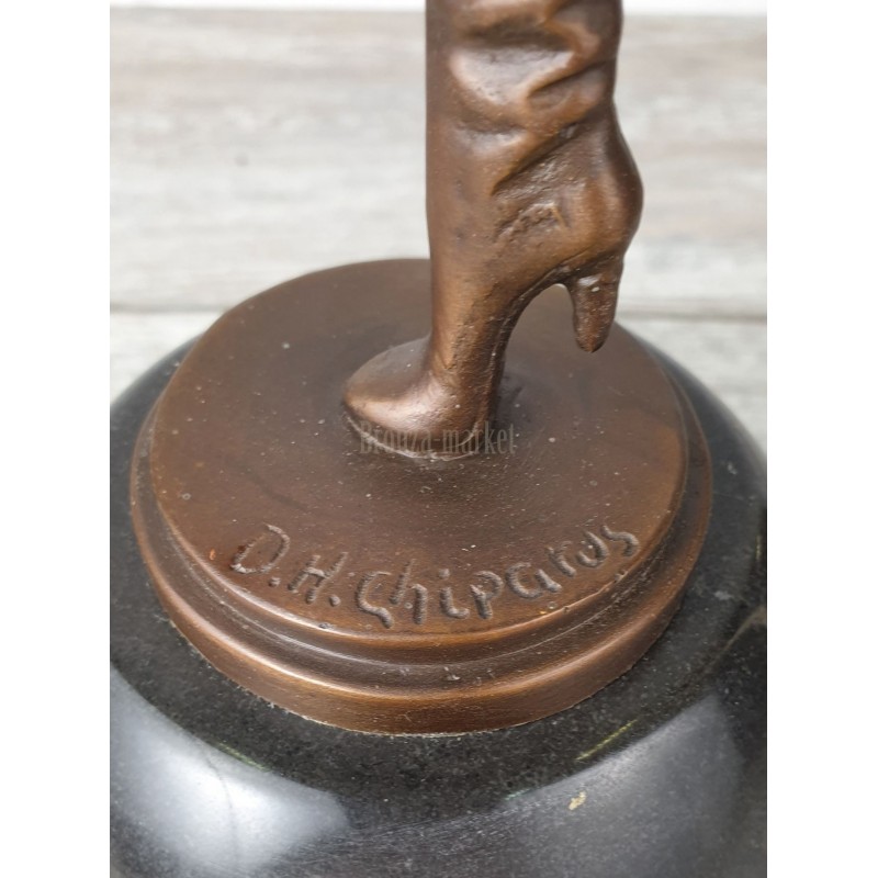 Танцовщица (в сапожках)