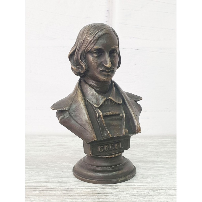 Гоголь (антик)