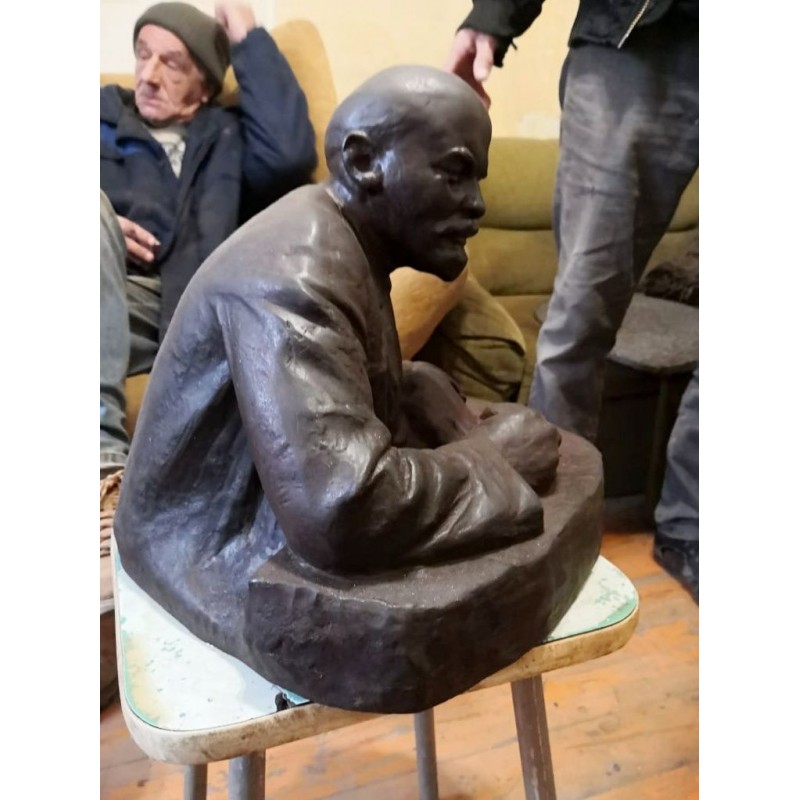 Ленин (чугун)