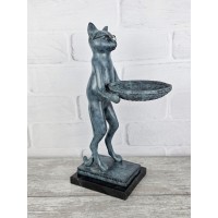 Кот с подносом Кот с подносом