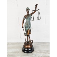 Фемида (38см., зелён.) Фемида (38см., зелён.)