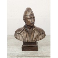 Путин (в форме, 32см) Путин (в форме, 32см)