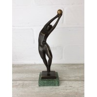 Баскетболистка (модерн) Баскетболистка (модерн)