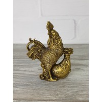 Статуэтка "Петух с денежным мешком" Статуэтка "Петух с денежным мешком"