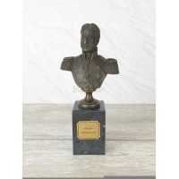Багратион (на камне)