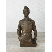 Дзержинский в кителе Дзержинский в кителе