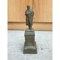 Пушкин (в рост) Пушкин (в рост)