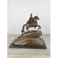 Скульптура "Медный всадник"