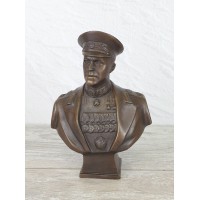 Жуков (крупный) Жуков (крупный)