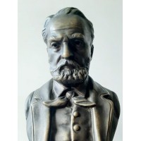 Гюго Виктор